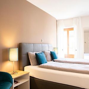 Camera con letto king size